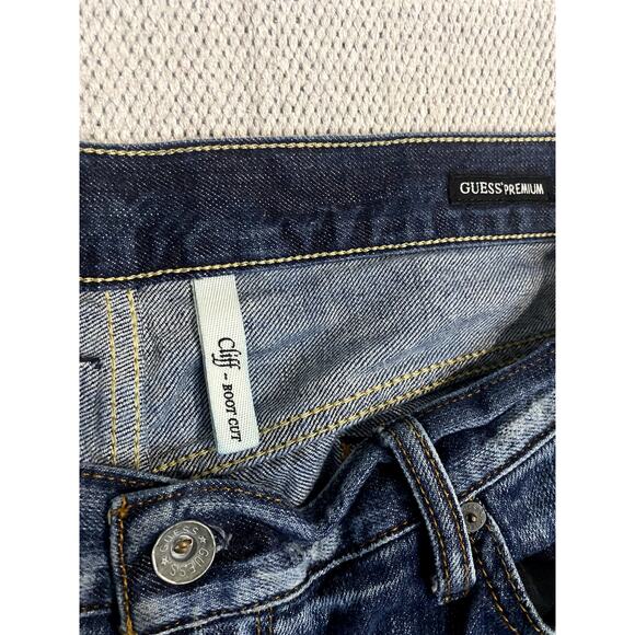 Guess Premium Cliff Boot Cut Jeans Men 40x32 Blue Fade Whiskered Loose Wide - Picture 6 of 16